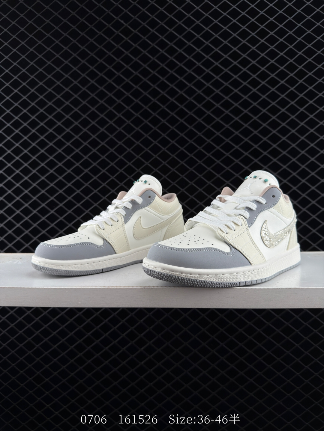 Nike Air Jordan 1 Low AJ1